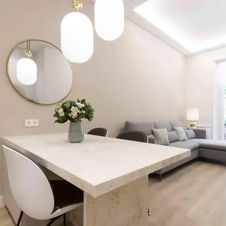 San Martin - The Collection 아파트